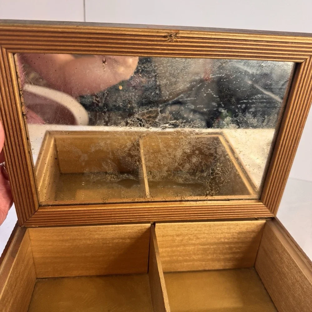 Antique Vintage Jewelry Dresser Parlor Box Victorian Ladies Scene‎ Lid Mirror